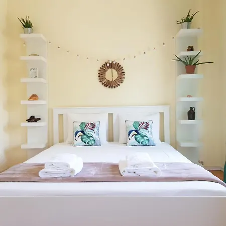 Bed & Breakfast Element 2*