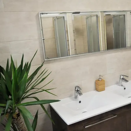 Element Bed & Breakfast