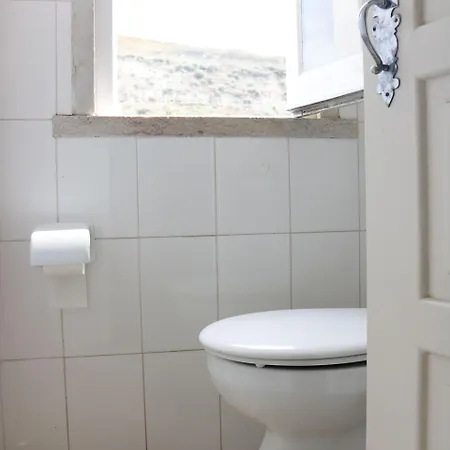 Bed & Breakfast Element 2*