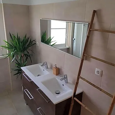 Element B&B 2*