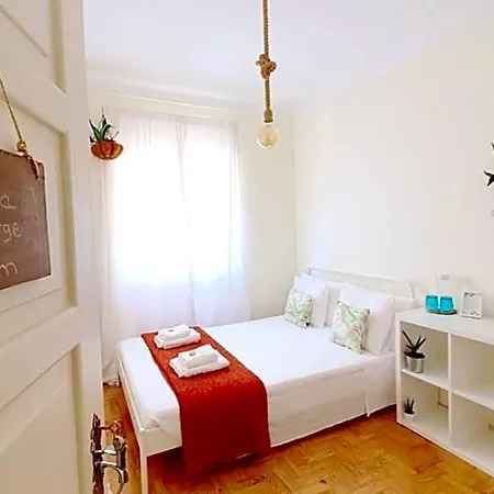 B&B Element 2*